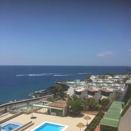Direkt Am Costa Del Silencio