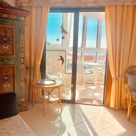 شقة Cozy Studio With Seaview طوستا ديل سيلونثيو